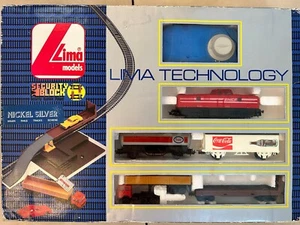 Lima HO 105101T SNCF Train Set & Track Extension Set A-404010 - Picture 1 of 11