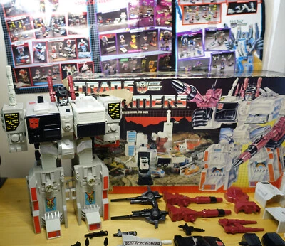 Hasbro Transformers Autobot Battle Station Metroplex - Japan - 1985 - Boxed - Image 1 of 4