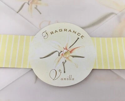 SCENTED DRAWER & SHELF LINERS DELICIOUS VANILLA FRAGRANCE NOS 6 SHEETS PER PACK - Image 1 of 4