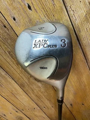 LADY XPC PLUS 3 FAIRWAY WOOD 17° JUNIOR GIRL'S JUNIOR FLEX RH GRAPHITE 33.5" GUC - Image 1 of 4