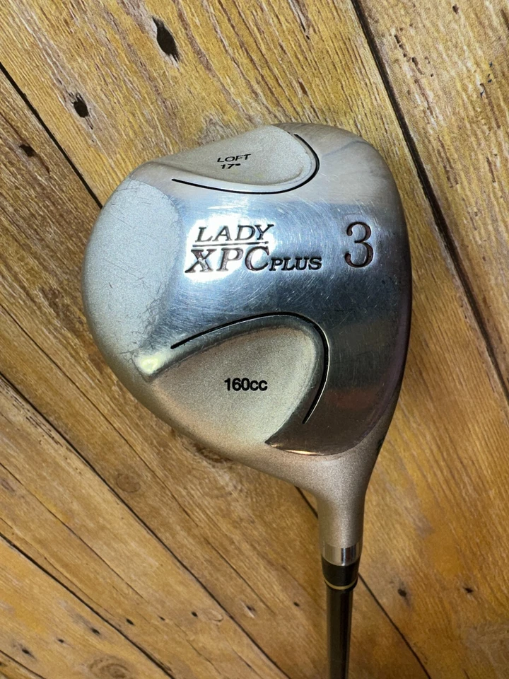 LADY XPC PLUS 3 FAIRWAY WOOD 17° JUNIOR GIRL'S JUNIOR FLEX RH GRAPHITE 33.5" GUC - Image 1 of 4