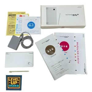 Nintendo DSi Console w/manual box battery chager Japanese ver. - Picture 1 of 16