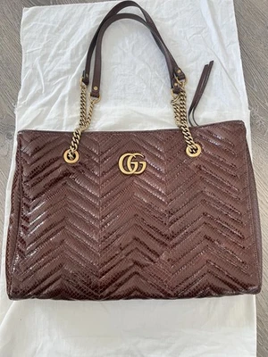 Bolso de mano Gucci Marmont en cuero pitón para mujer Foto 1 de 4
