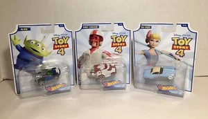 Hot Wheels Character Cars Disney Pixar Toy Story 4 - Lot Of 3 New - Picture 1 of 9