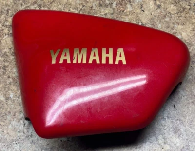 Yamaha Virago XV250 1997 cubierta lateral izquierda panel plástico carrocería capucha roja XV 250 C3 Foto 1 de 4