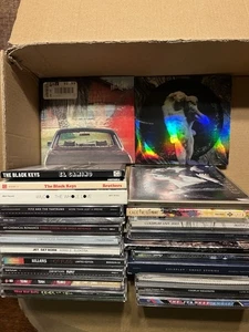 2000s Alt Rock 25 CDs Coldplay Black Keys Strokes Paramore Arcade Wilco Romance - Imagen 1 de 7