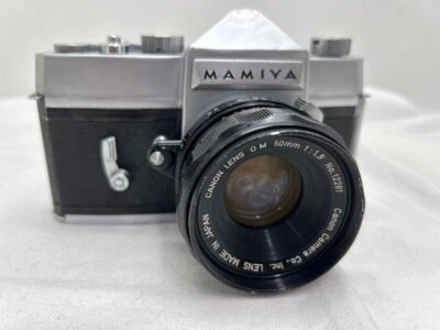 Cámara SLR Mamiya Prismat NP 35 con Canon OM 50 mm f1,9 #12261 (NJL025238) Foto 1 de 4