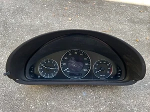 Speedometer W209 Instrument Cluster 03-06 Mercedes CLK320 CLK350 OEM A2095403311 - Picture 1 of 8