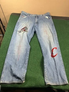 RARE UNK NBA Cleveland Cavaliers Denim Jeans Embroidered Men Sz 42/33 - Picture 1 of 16