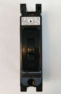 Siemens ITE EE1-B015 120V 15A Caja Moldeada Disyuntor 1 Polo - Imagen 1 de 1