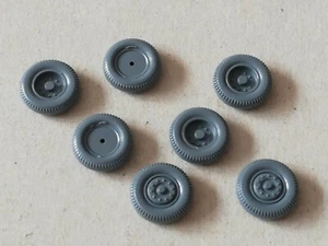 Lot 6006 Konvolut 7 Räder 12mm für Henschel HS 14/16 u.a. von Wiking in 1:87 - Bild 1 von 1