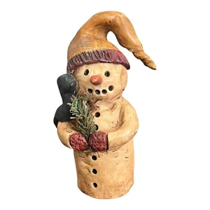 Figura muñeco de nieve de resina primitiva Eileen Smithson 4,25" con cardenal y pino... - Imagen 1 de 8