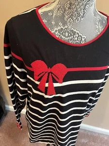 EUC Charter Club Women Plus Size 2X Beaded Striped Long Sleeves Black White - Picture 1 of 7