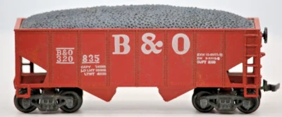 Maroon HO Scale 2-BAY OFFSET HOPPER BALTIMORE & OHIO B&O 320835 W/ Coal Load - Image 1 of 4