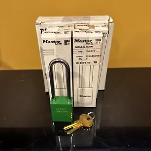 NEW Lot of 10 Masterlock 6835KALTGRN Keyed Alike Lockout/Tagout P27884 Green - Picture 1 of 4