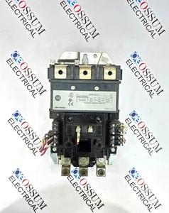 ALLEN BRADLEY 500F-EOD930 SER A NEMA TAMAÑO 4 CONTACTOR 135 A 100HP 120V - Imagen 1 de 7