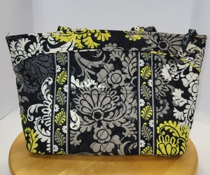 Vera Bradley Cartera Bolso de Mano Negro Blanco Amarillo Floral Acolchado Bolsillos Cremallera Nuevo - Imagen 1 de 12