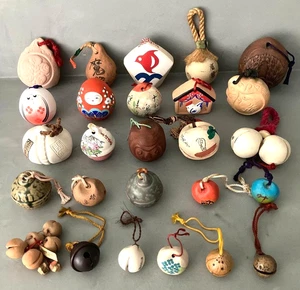 Japanische Tonglocke Keramik Dorei Volksspielzeug Set 26 Stck. Souvenirs Glücksbringer - Bild 1 von 14