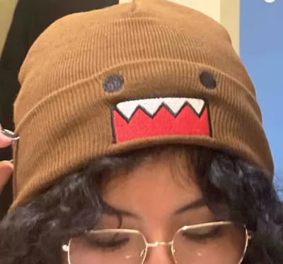 Sombrero tejido bordado dibujos animados Domo Kun otoño invierno exterior cálido a prueba de viento Foto 1 de 2