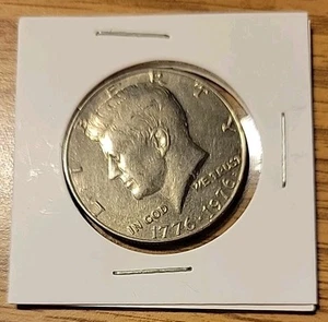 1776-1976 Kennedy mezzo dollaro bicentenario - Philadelphia #14 - Foto 1 di 2