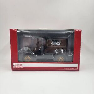1917 Ford Model T Motor City 1:24 Scale Coca-Cola® Diecast Delivery Truck