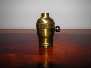 Vintage, METEOR, Keramik/Messing, Fat Boy, Drehknopf, Ein/Aus, Lampenfassung. Getestet. - Bild 1 von 16