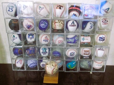Lot 51 Arizona Diamondbacks Souvenir Baseballs Balls HOF / Cases / World Series - Image 1 of 4