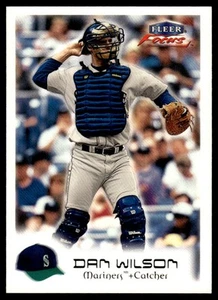 2000 Fleer Focus Dan Wilson Seattle Mariners #171 - Picture 1 of 2
