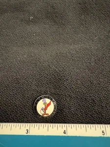 Plymouth Road Runner Round Hat Pin Tie Tack Mopar Muscle - Picture 1 of 3