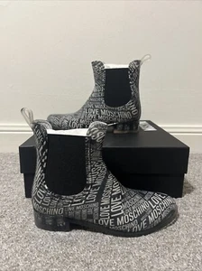 Love Moschino Boots Womens UK 2 Silver All Over Logo AOP EU 35 New Made In Italy - Picture 1 of 11