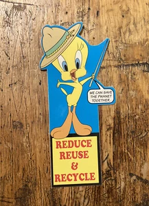 Vtg 1992 TWEETY BIRD Global Patrol Recycle Looney Tunes RARE BOOKMARK 90s! - Imagen 1 de 3