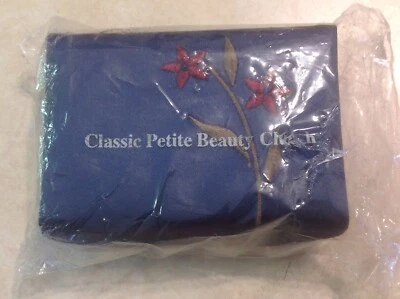 Vintage 2000 Avon Classic Petite Beauty Clutch Navy Blue Satin. NIB - Image 1 of 2