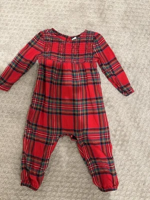 Old Navy 女宝宝红色格子格子法兰绒连身裤 12-18 个月度假 — 第 1/4 张图片