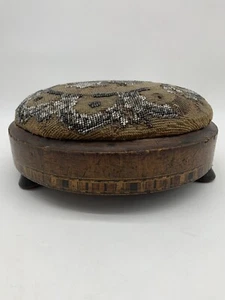 Antique Victorian Green Fabric & Beaded Rose Design Tunbridge Wear Foot Stool - Picture 1 of 8