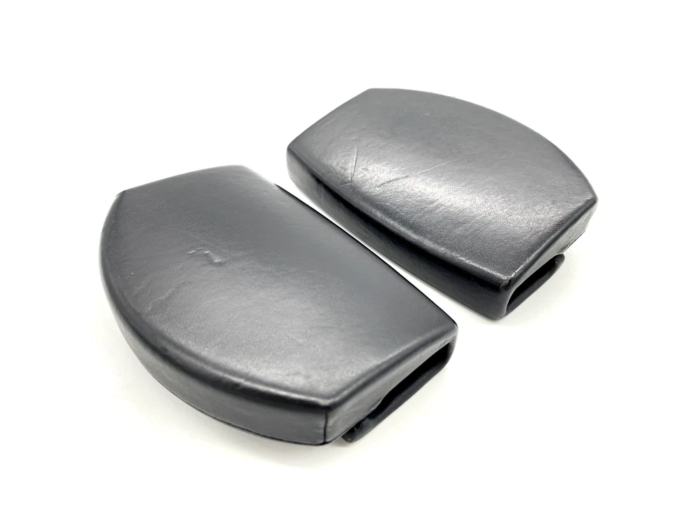 1999-2006 AUDI TT 8N MK1 QUATTRO CONJUNTO DE ACABAMENTO DE ALÇA PRETA GARRA ESQUERDA E DIREITA - Imagem 1 de 4