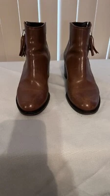 Botas Chelsea RUSSELL & BROMLEY Tostadas Borla Cuero Cremallera, Talla 9 EU 39.5 Foto 1 de 4