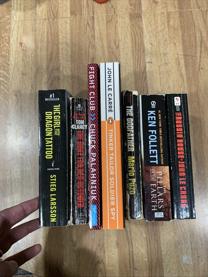 Lot of 7 Thriller/Suspense Mass Market Paperbacks! Foto 1 de 1