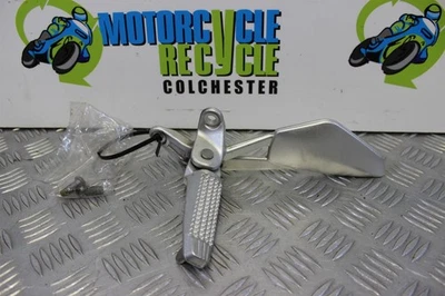 BMW K 1200 S Left Front Footrest with Hanger K1200S 2004 to 2008 B061 - Изображение 1 из 4