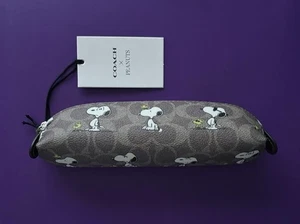 Coach X Peanuts Pencil Case In Signature Canvas With Snoopy Print CBT17 NWT - Picture 1 of 4
