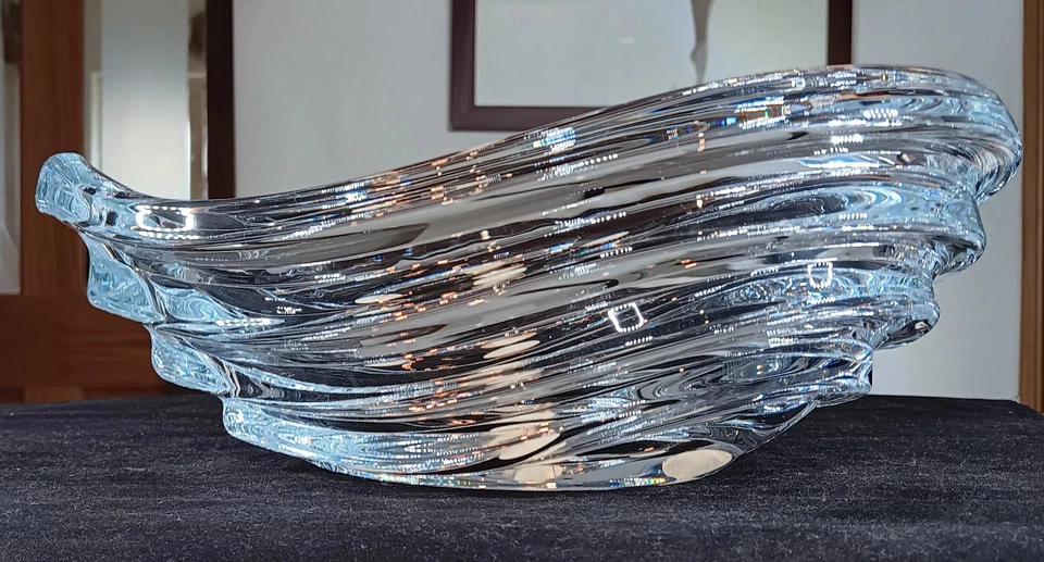 Large Bohemia Art Glass Crystal Wave Bowl Centre Piece 300mm - Image 1 of 4