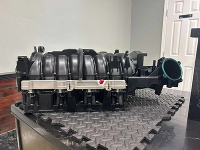 OEM Intake Manifold 6.4Ram 2500-3500 14’-24’ - Image 1 of 4