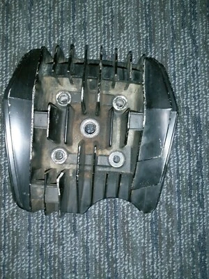 1990-1993 Yamaha RT180 Cylinder Head #5L9-E1111-00-AC - Imagem 1 de 4