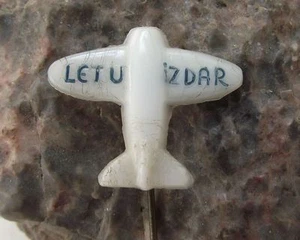 Antique 1930's Aviation Aircraft Chocks Away Tally Ho Slogan Pilots Pin Badge - Picture 1 of 2