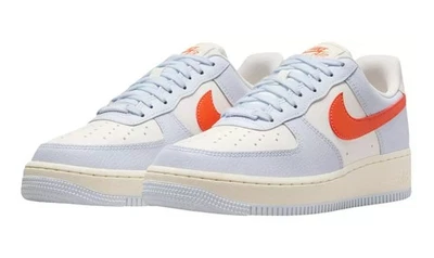 NIKE AIR FORCE 1 07 AF1 07 SNEAKERS WOMEN'S SIZE 8.5 GREY CORAL HV0843 085 NIB - Image 1 of 4