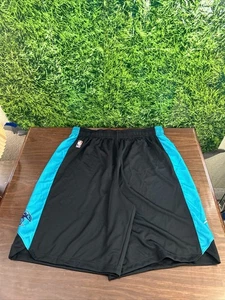2018-19 NBA Charlotte Hornets Basketball Team Issued Shorts Black/Teal Size 2XLT - Picture 1 of 5