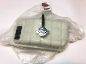 Coolant engine expansion tank for Kia Sorento 02-06 New Oem 254303E500 * - Picture 1 of 4
