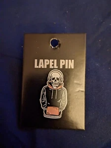 Skeleton wearing hoodie and headphones enamel pin Hot Topic - Picture 1 of 2