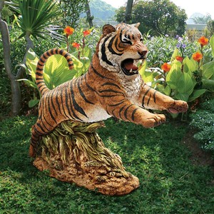Mid Leap Majestic Bengal Tiger Striped Jungle Cat Wildlife Yard Garden Statue
