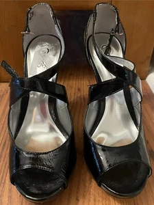 Women’s Carlos Santana Black 4 1/2”Heels - PEEP Toe & ANKLE Straps Sz 7.5 - Picture 1 of 10