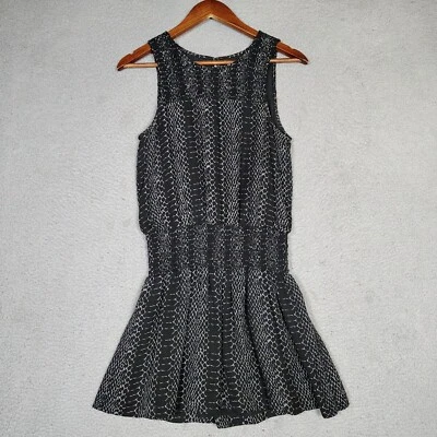 Vestido Joie Skater Mujer XS Negro Blanco Estampado Piel de Serpiente 100% Seda Calado Preppy Foto 1 de 4